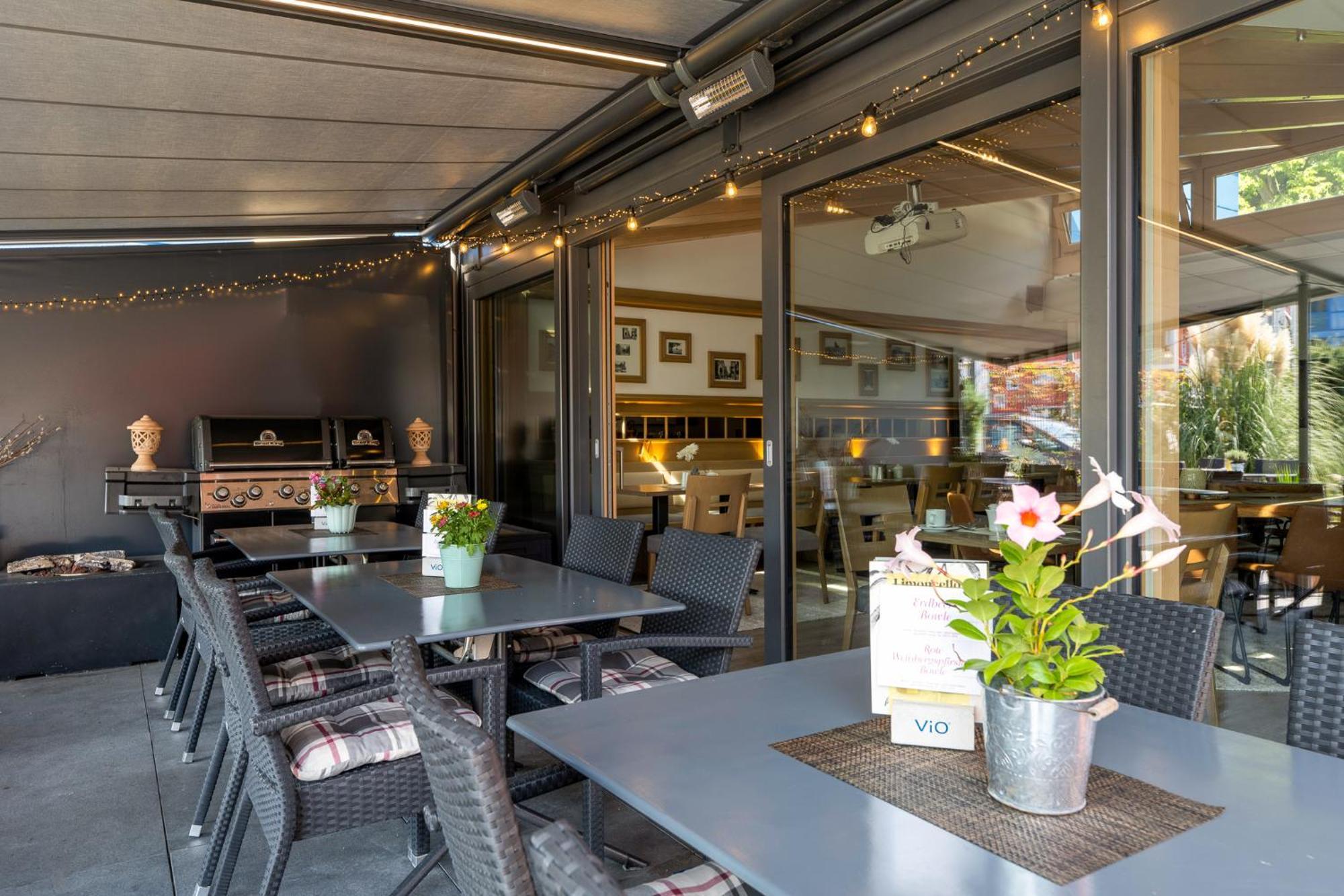 Triton Hotell Köln Exteriör bild